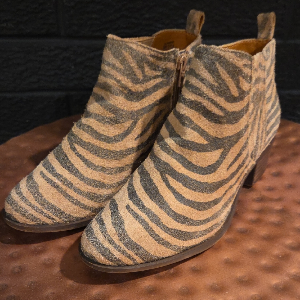 Lucky Brand Tiger Striped Geniune Suede Boots Size 8m EUC